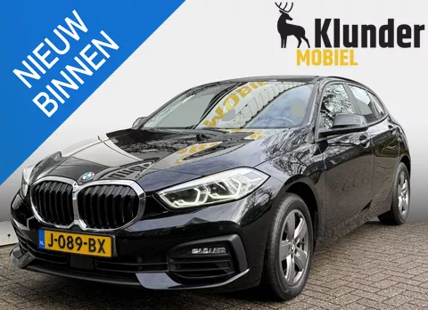BMW 1-serie 118i Executive Edition |Carplay|PDC v+a|