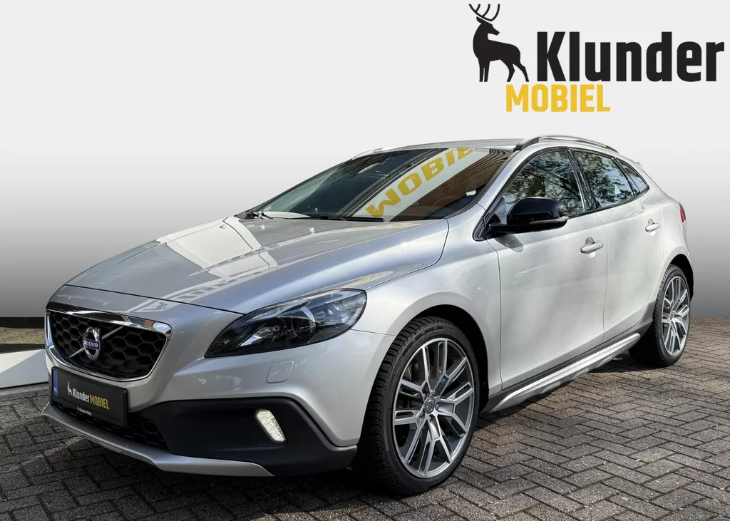 Volvo V40 Cross Country 2.5 T5 AWD Momentum Aut. |Camera|Carplay|Leder|