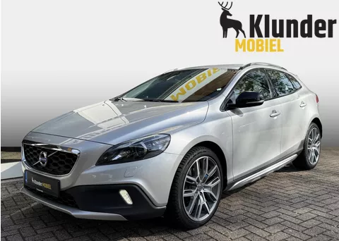 Volvo V40 Cross Country 2.5 T5 AWD Momentum Aut. |Camera|Carplay|Leder|